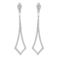 1.19 ct Round Cut Diamond Chandelier Earrings in 14 kt White Gold 1.19 ct Round Cut Diamond Chandelier Earrings in 14 kt White Gold