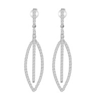 1.27 ct Round Cut Diamond Chandelier Earrings in 14 kt White Gold 1.27 ct Round Cut Diamond Chandelier Earrings in 14 kt White Gold