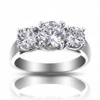 1.93 ct Ladies Three Stone Round Cut Diamond Engagement Ring 1.93 ct Ladies Three Stone Round Cut Diamond Engagement Ring