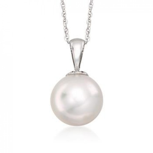 White Pearl Pendant / Necklace in Silver White Pearl Pendant / Necklace in Silver