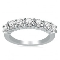 1.00 ct Ladies Round Cut Diamond Wedding Band in 14 kt White Gold 1.00 ct Ladies Round Cut Diamond Wedding Band in 14 kt White Gold