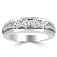 0.85 Ct Round Cut Diamond Wedding Band Ring In Prong Setting 0.85 Ct Round Cut Diamond Wedding Band Ring In Prong Setting